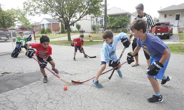 How to Play Street Hockey: The Complete Beginner’s Guide